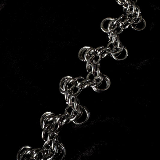 chainmail zigzag chunky patterned bracelet