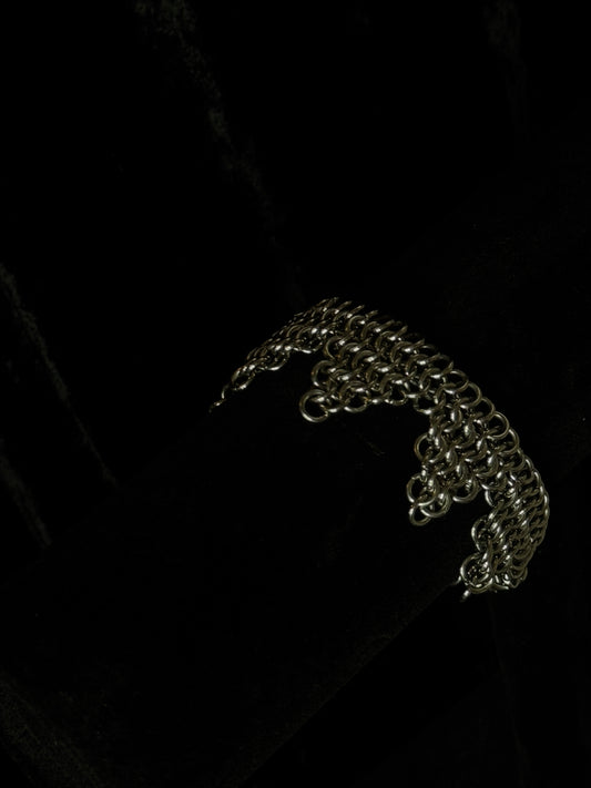Jester bracelet