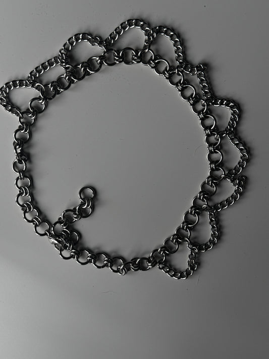 chain dangle necklace