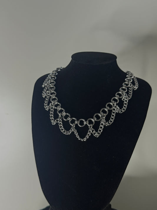 chain dangle necklace