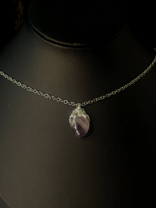 Amethyst claw necklace