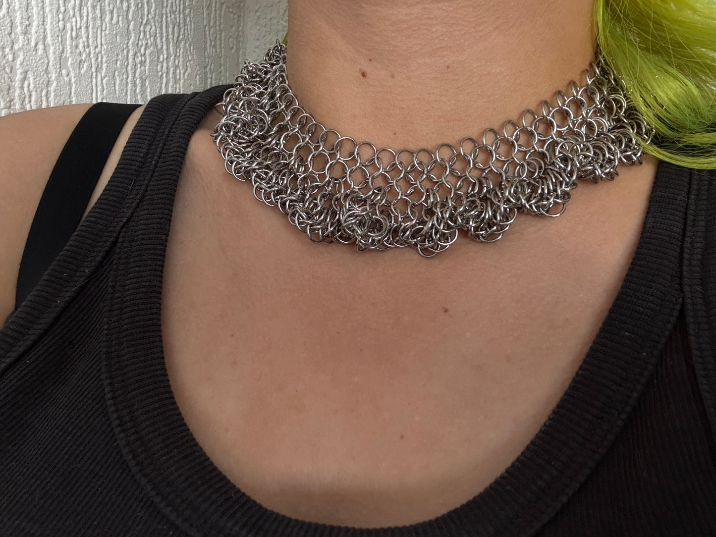 RUFFLE necklace