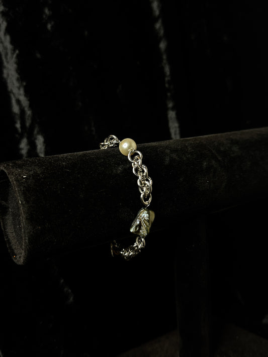 Mother of pearl bracelet