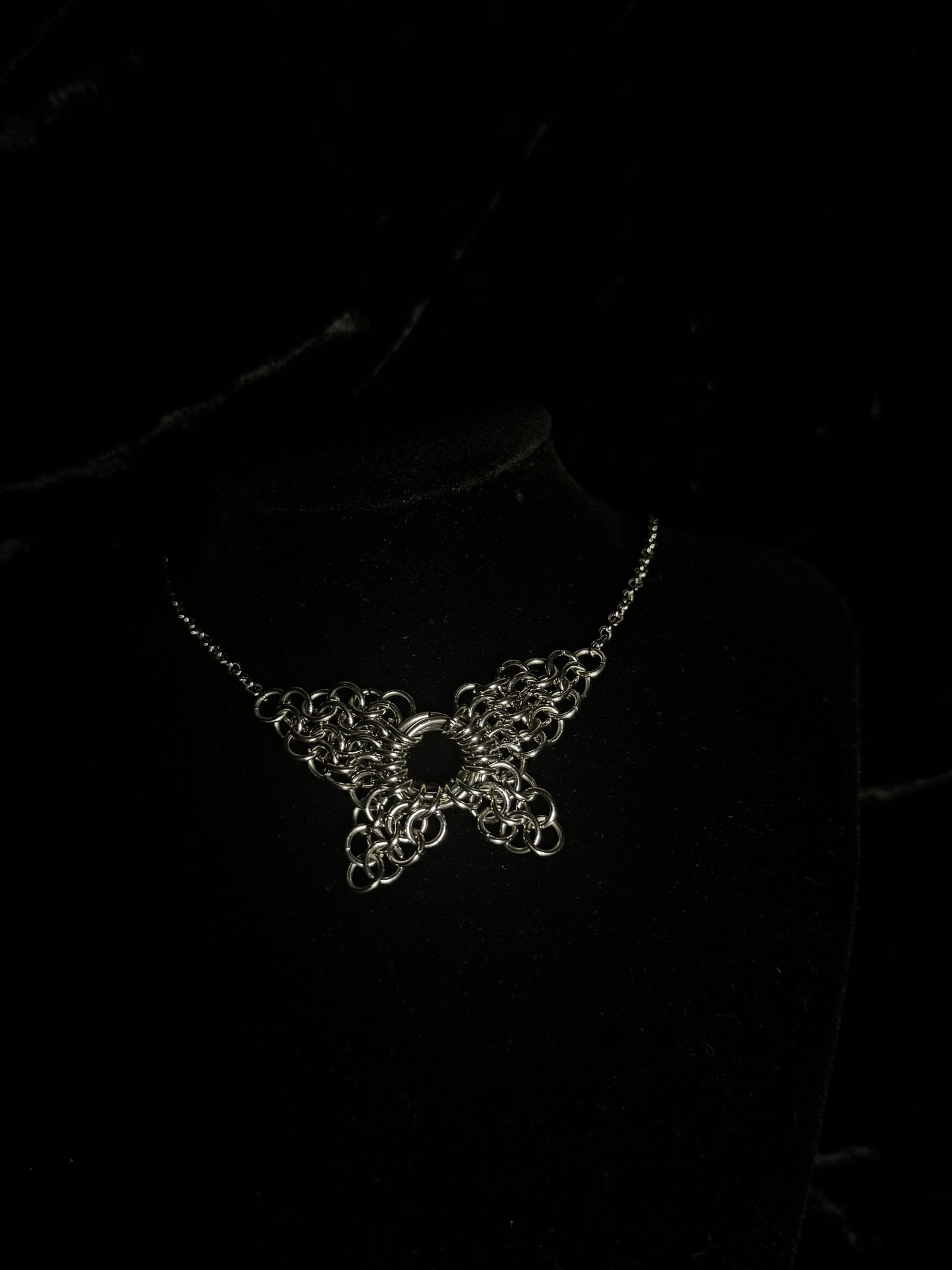 PILI-PALA Chainmail necklace