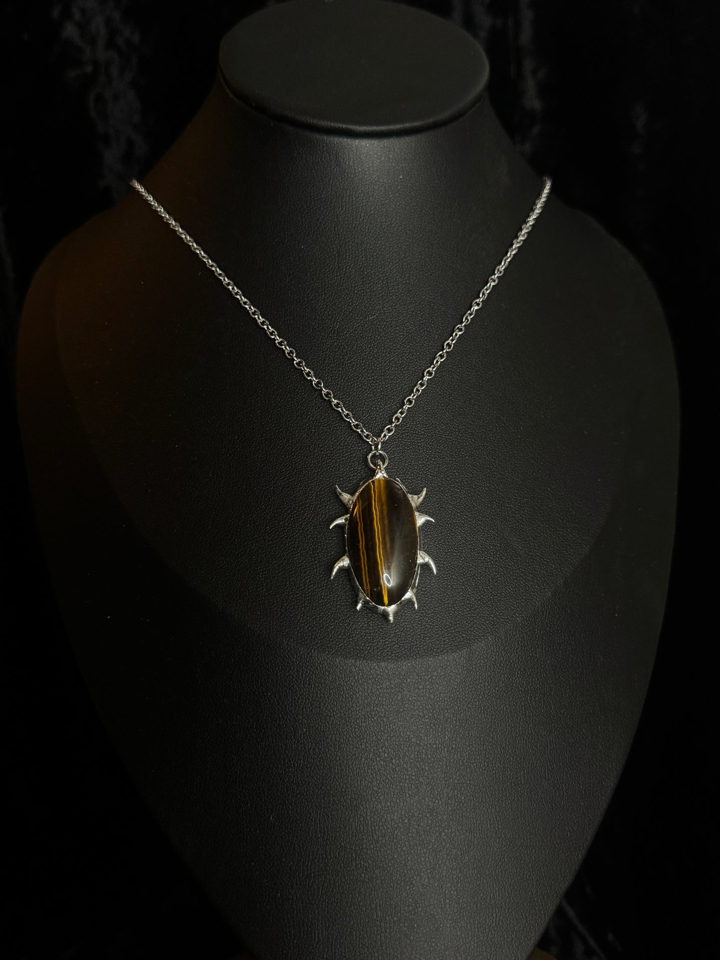 Tigers eye soldered pendant necklace