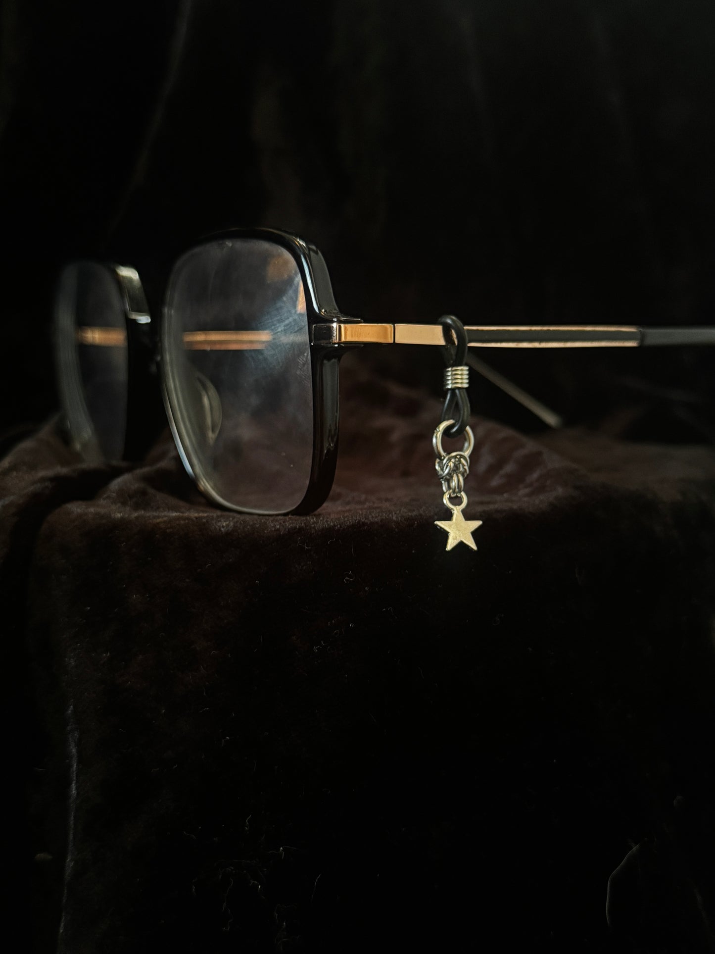 Star glasses charm