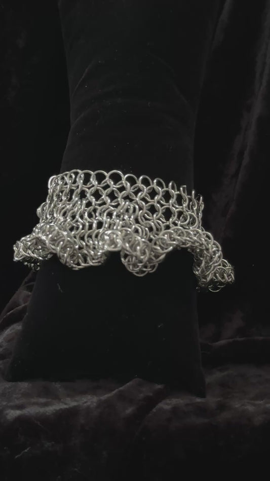 RUFFLE Chainmail bracelet